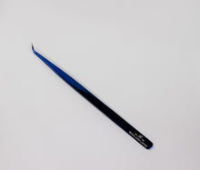 Load image into Gallery viewer, Royal Blue Skinny Isolation Tweezer